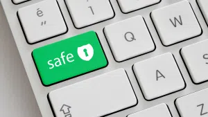 are international online pharmacies safe